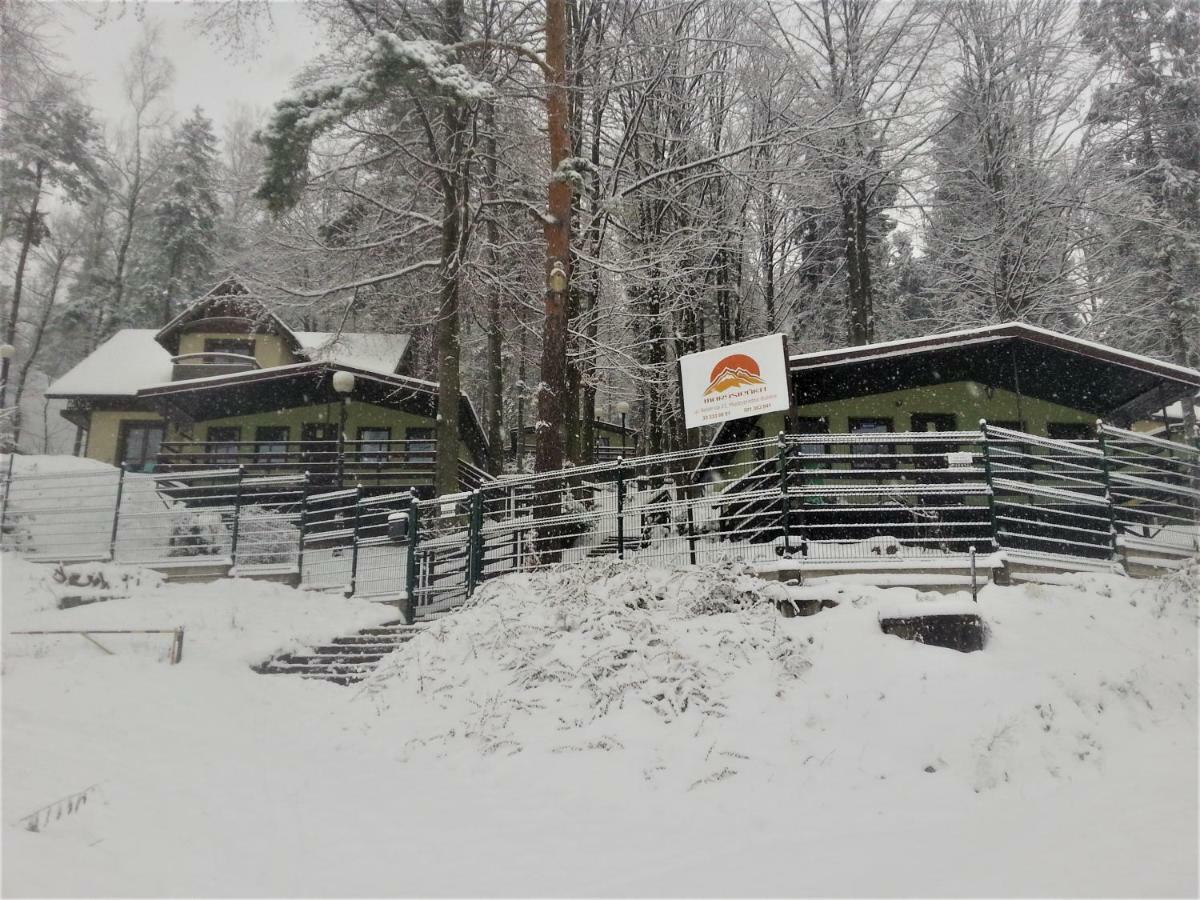 Kompleks Wypoczynkowo - Sportowy "Marysienka" Villa Międzybrodzie Bialskie Exteriör bild
